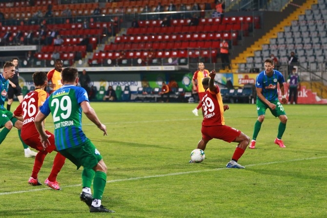 Çaykur Rizespor - Galatasaray Maçı Fotoğrafları 109