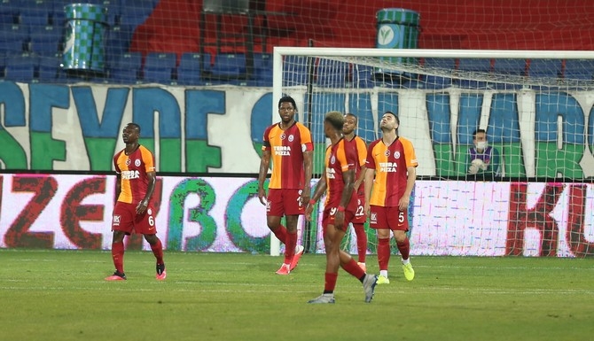 Çaykur Rizespor - Galatasaray Maçı Fotoğrafları 128