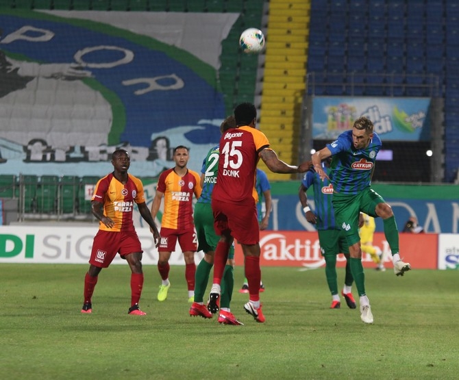 Çaykur Rizespor - Galatasaray Maçı Fotoğrafları 155