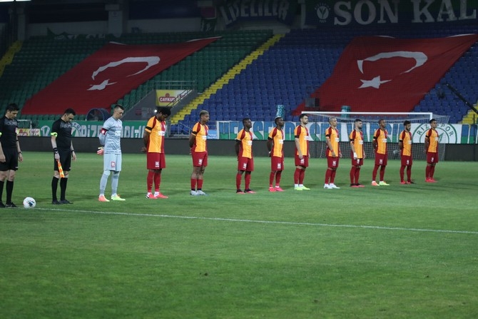 Çaykur Rizespor - Galatasaray Maçı Fotoğrafları 31