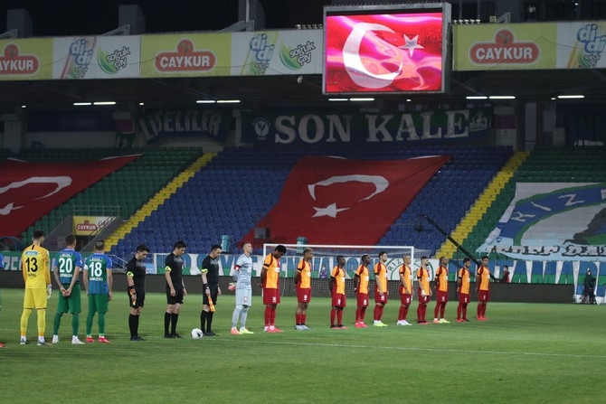 Çaykur Rizespor - Galatasaray Maçı Fotoğrafları 36