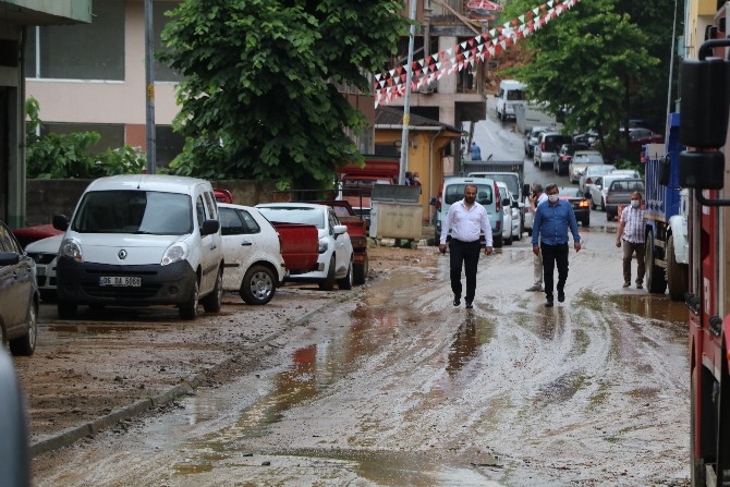 İyidere'de Şiddetli Yağış 15 İş Yerini Su Bastı 8