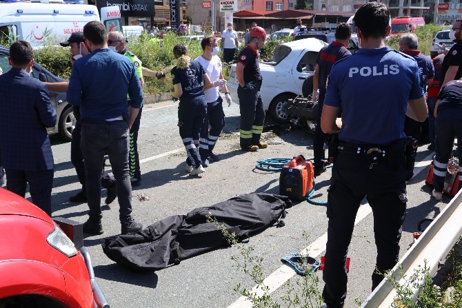 Rize'de Trafik Kazası 2 Ölü, 1 Ağır Yaralı 10
