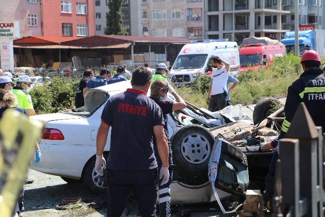 Rize'de Trafik Kazası 2 Ölü, 1 Ağır Yaralı 11