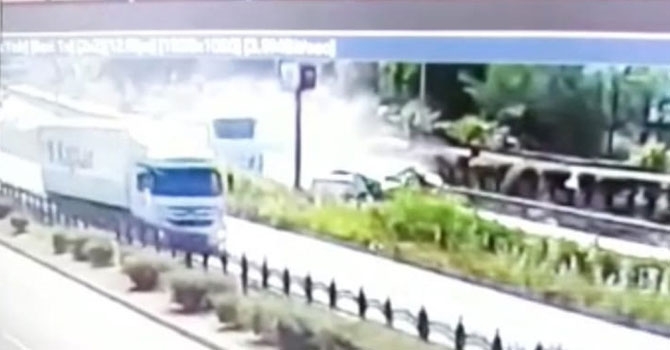 Rize'de Trafik Kazası 2 Ölü, 1 Ağır Yaralı 19