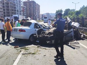 Rize'de Trafik Kazası 2 Ölü, 1 Ağır Yaralı