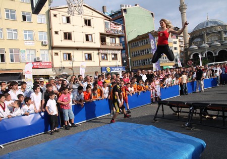 Rize'de Nefes Kesen Gösteri 14