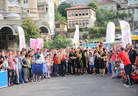 Rize'de Nefes Kesen Gösteri 17