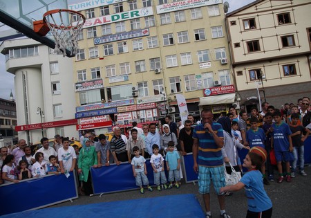 Rize'de Nefes Kesen Gösteri 61