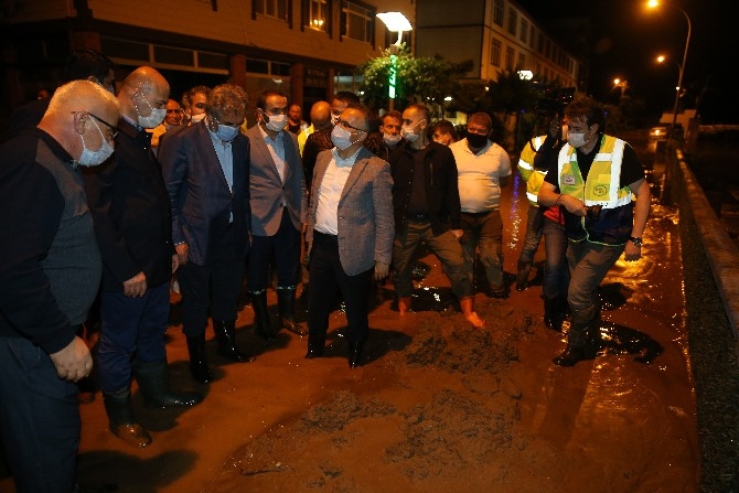 İçişleri Bakanı Soylu, Rize'deki sel bölgesinde incelemede bulundu 7