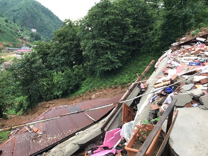 Rize'deki şiddetli yağışın ardından hasarın boyutu da ortaya çıkmay 2