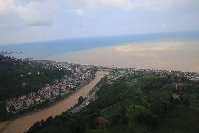 Bakan Soylu Rize’deki Sel Bölgesini Havadan İnceledi 14