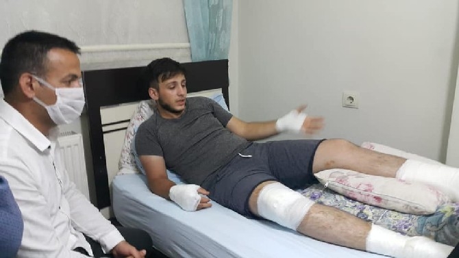 Rize'de Selde Duvarı Çöken Evde Yaralanan Genç, 1,5 Yaşındaki Karde 17