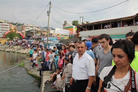 Rize'de Denizde Güç Gösterisi 15