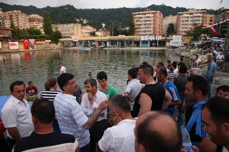 Rize'de Denizde Güç Gösterisi 65