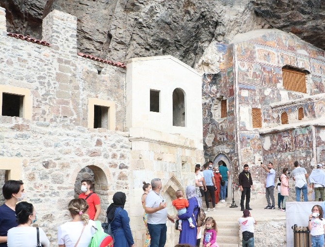 Sümela Manastırı'nı 45 bini aşkın kişi ziyaret etti 4