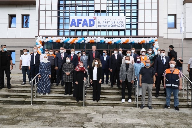Cumhurbaşkanı Erdoğan Rize'de Toplu Açılış Törenine Katıldı 1