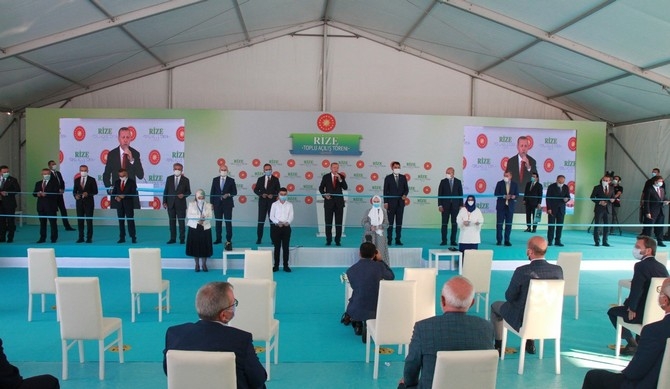 Cumhurbaşkanı Erdoğan Rize'de Toplu Açılış Törenine Katıldı 27