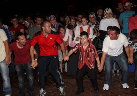 Yağmur Yağdı Çakar Çaktı Sis Coşturdu 16