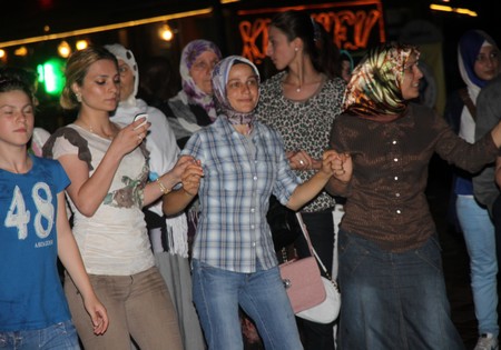 Yağmur Yağdı Çakar Çaktı Sis Coşturdu 6