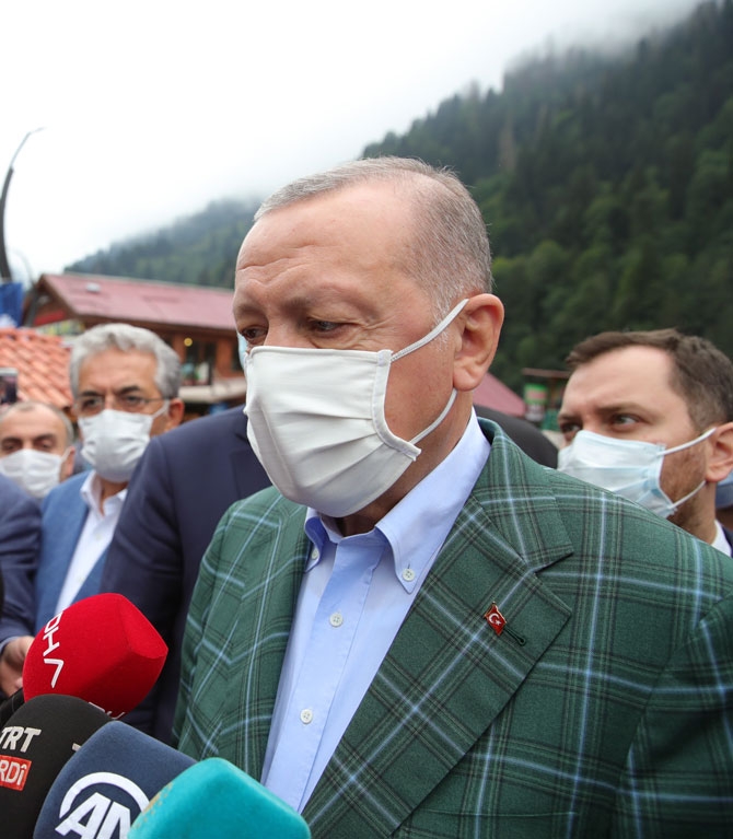 Cumhurbaşkanı Erdoğan Ayder Yaylasında incelemede 2