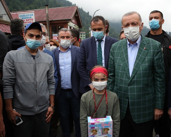 Cumhurbaşkanı Erdoğan Ayder Yaylasında incelemede 31