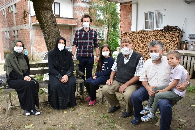 Kovid-19 teşhisi konulan 16 kişilik aile, yaşadıklarını unutamıyor 4