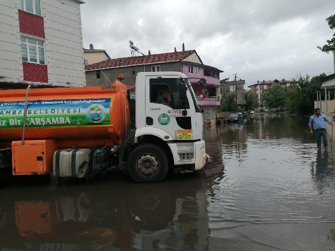 Samsun'da şiddetli yağış su baskınlarına yol açtı 4