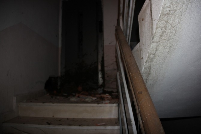 Rize’de Birbirine Bitişik 2 Apartman Heyelan Tehlikesi Nedeniyle Boşaltı 6