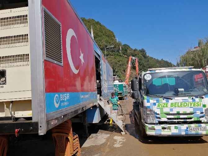 Rize Belediyesi, Giresun'da Selzedelerin Yardımına Koştu 2
