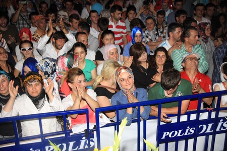 100 Bin Kişi Bu Şenlikleri İzledi - 1 108