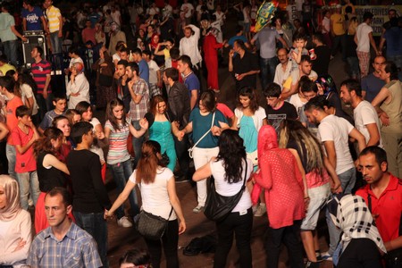 100 Bin Kişi Bu Şenlikleri İzledi – 3 161