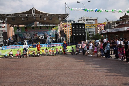 100 Bin Kişi Bu Şenlikleri İzledi – 3 32