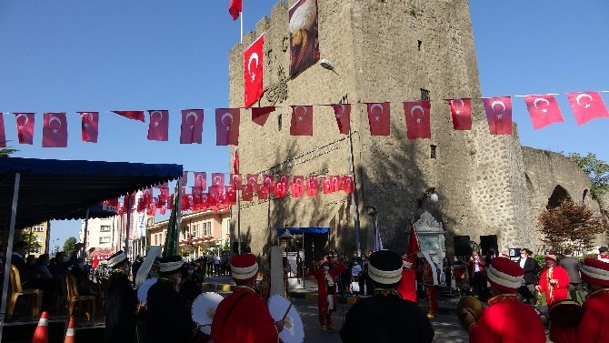 Trabzon'un fethinin 559. yıl dönümü kutlandı 11