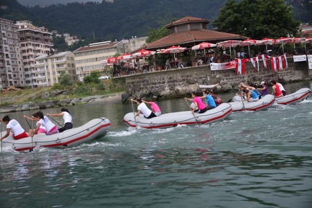 100 Bin Kişi Bu Şenlikleri İzledi – 4 105