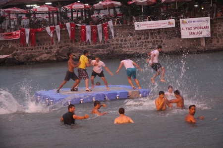 100 Bin Kişi Bu Şenlikleri İzledi – 4 124
