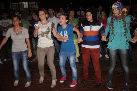 100 Bin Kişi Bu Şenlikleri İzledi – 4 131