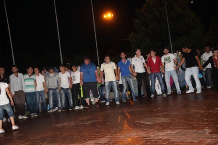 100 Bin Kişi Bu Şenlikleri İzledi – 4 142