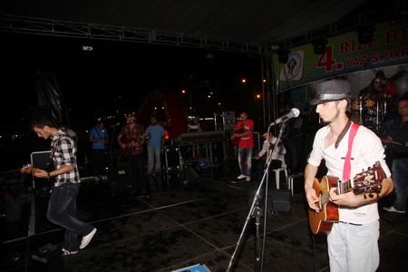 100 Bin Kişi Bu Şenlikleri İzledi – 4 155