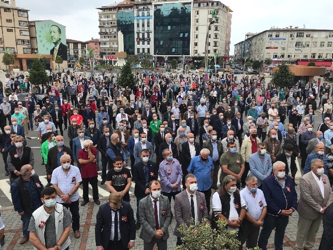 Mesut Yılmaz İçin Memleketi Rize'de Gıyabi Cenaze Namazı Kılındı 24
