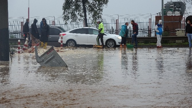 Trabzon'da şiddetli yağış 3