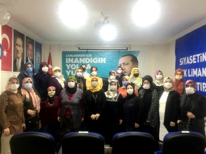AK Parti Rize'de İlçe Kadın Kolları 6. Olağan ilçe kongrelerini tam 2