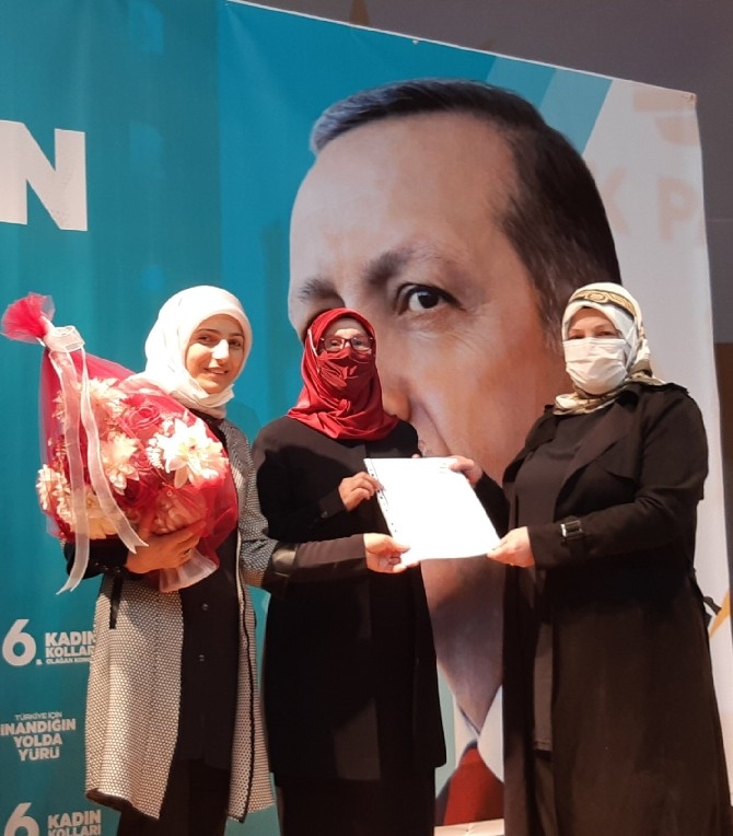 AK Parti Rize'de İlçe Kadın Kolları 6. Olağan ilçe kongrelerini tam 9