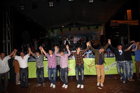 100 Bin Kişi Bu Şenlikleri İzledi – 7 15