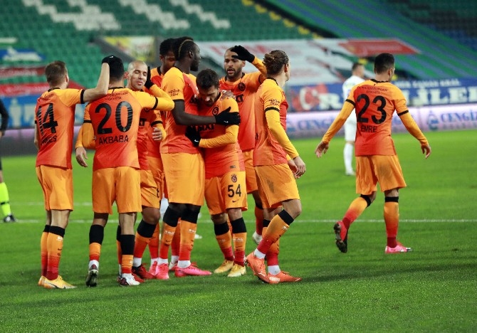 Çaykur Rizespor - Galatasaray Maçı Fotoğrafları 60