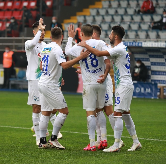 Çaykur Rizespor - Eskişehirspor Kupa Maçı Fotoğrafları 15
