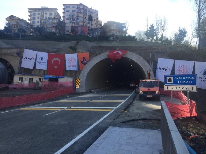 Salarha Tüneli'nin ilk tüpü hizmete açıldı. 31