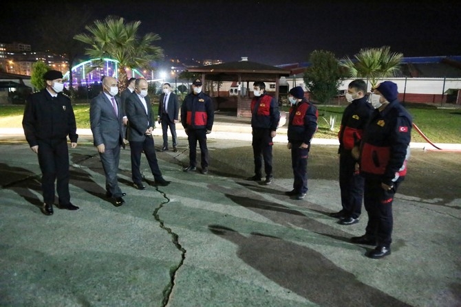 Başkan Metin, Yılbaşı Gecesi Çalışan Kamu Görevlilerini Ziyaret Etti 8