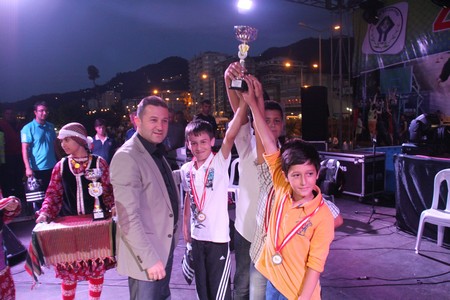 100 Bin Kişi Bu Şenlikleri İzledi – 10 128