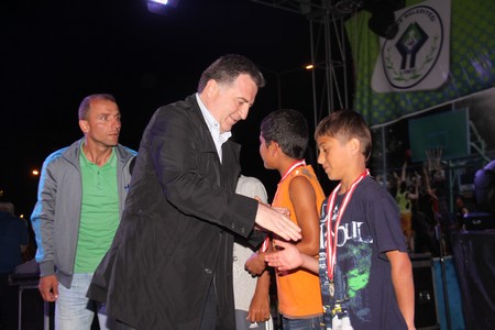 100 Bin Kişi Bu Şenlikleri İzledi – 10 156